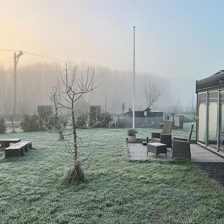 Droom Aan De Linge Wadenoijen Esterno foto